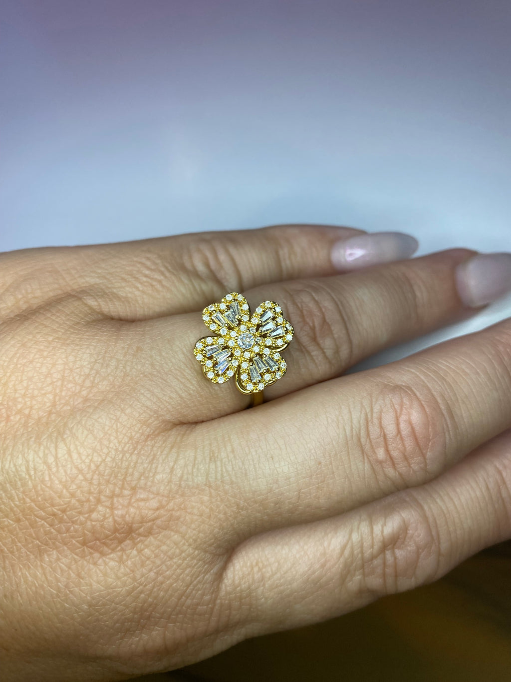 Bague trèfle stass anti-stress ajustable et pivotante – Discrète &amp; apaisante