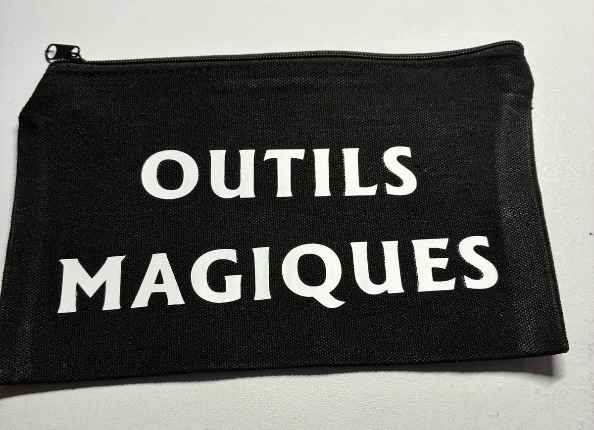 La Pochette live Noire : Outils magiques en blanc