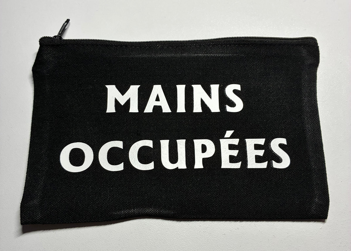 La Pochette live Noire : Mains occupées esprit leger en blanc