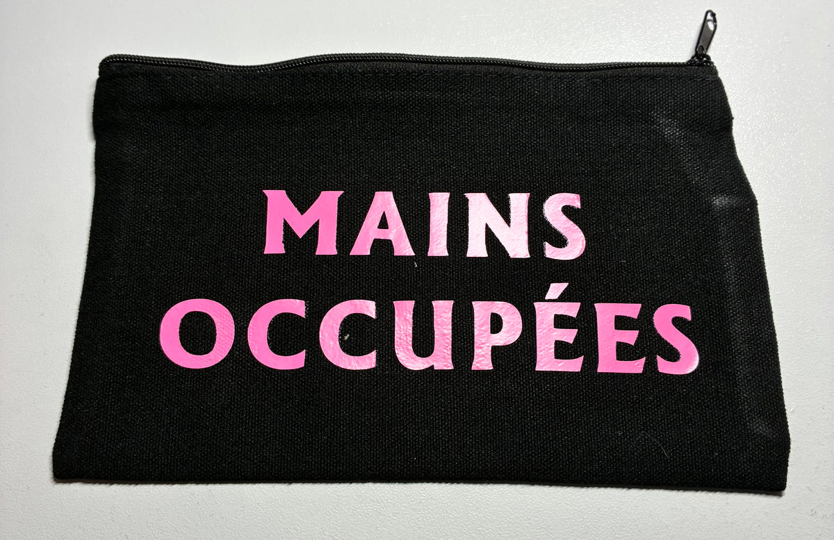 La Pochette live Noire : Mains occupées esprit leger en rose